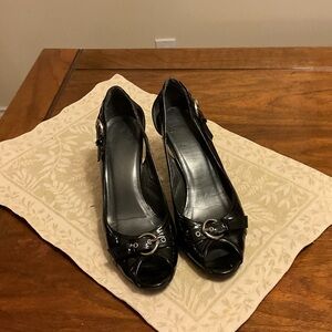 Chic Black Peep-Toe Heels